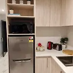 Cosy Cbd Studio Apartment 6